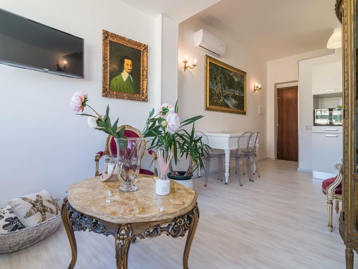 Sky And Sea Apartment Cagliari Exterior photo